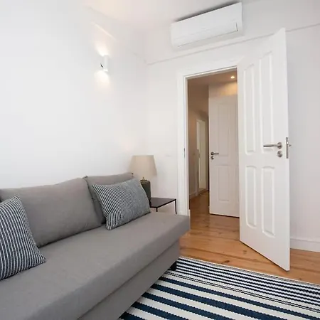 Apartment 2º Oasis Outdoor Lisbon